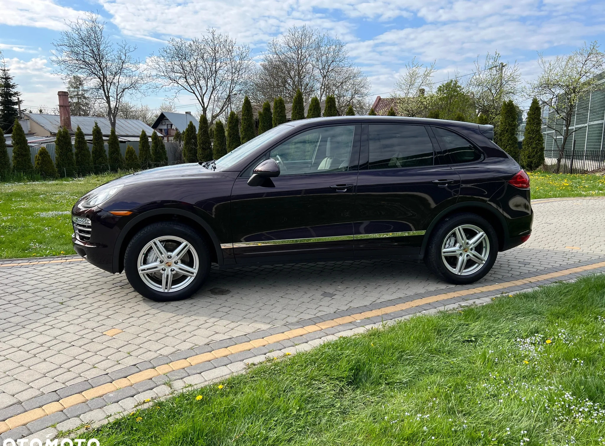 Porsche Cayenne cena 89900 przebieg: 118000, rok produkcji 2012 z Przemyśl małe 667